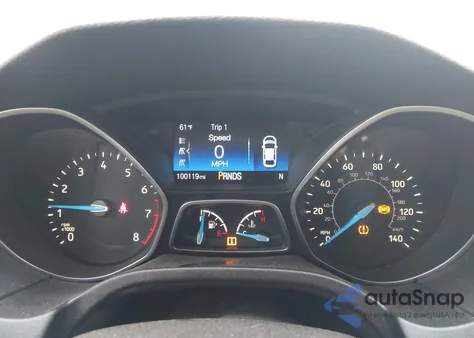 2017 Ford Focus Titanium z USA, uszkodzony, nr VIN 1FADP3N22HL272591